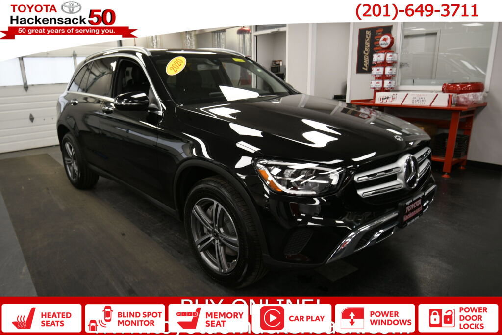 Used 2020 Mercedes-Benz GLC 300 4MATIC image 1