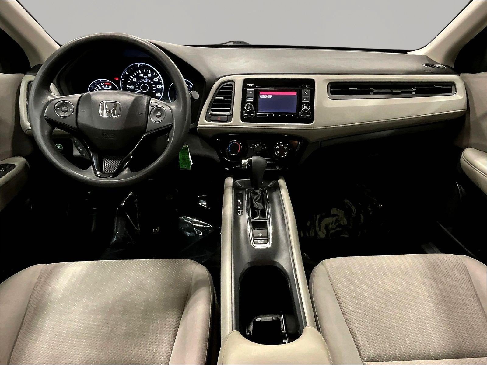Used 2017 Honda HR-V LX image 7