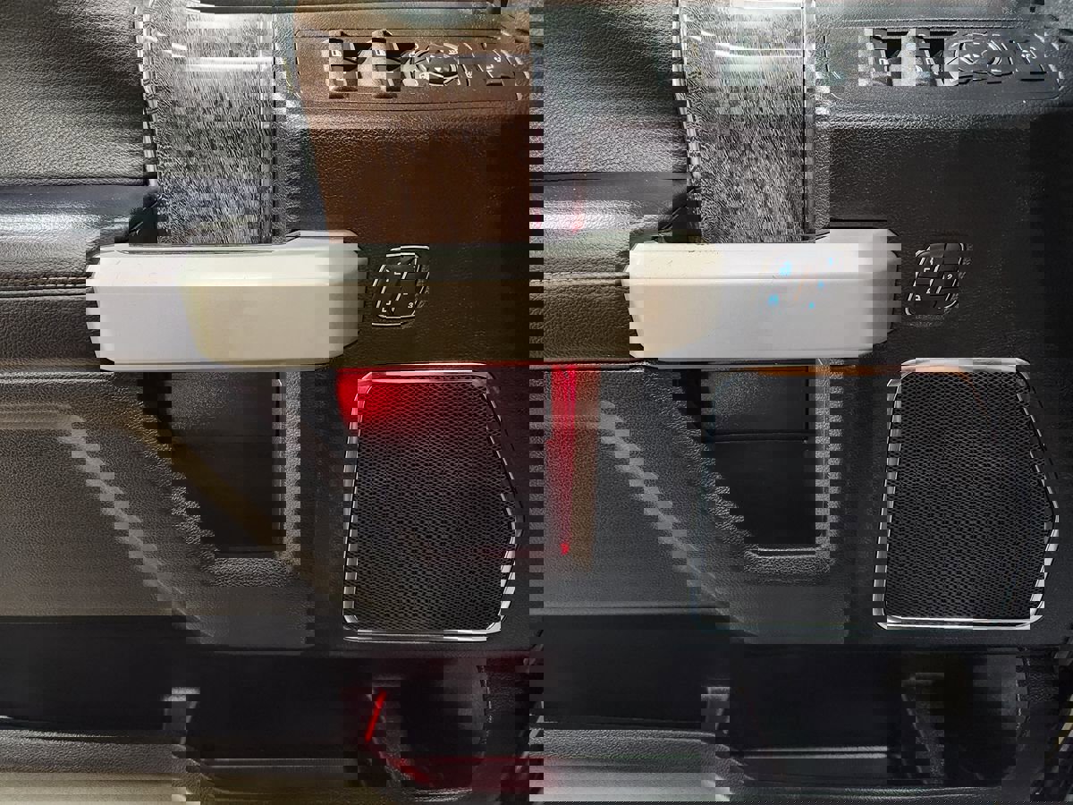 Used 2018 Ford F450 Lariat w/ Lariat Ultimate Package image 47