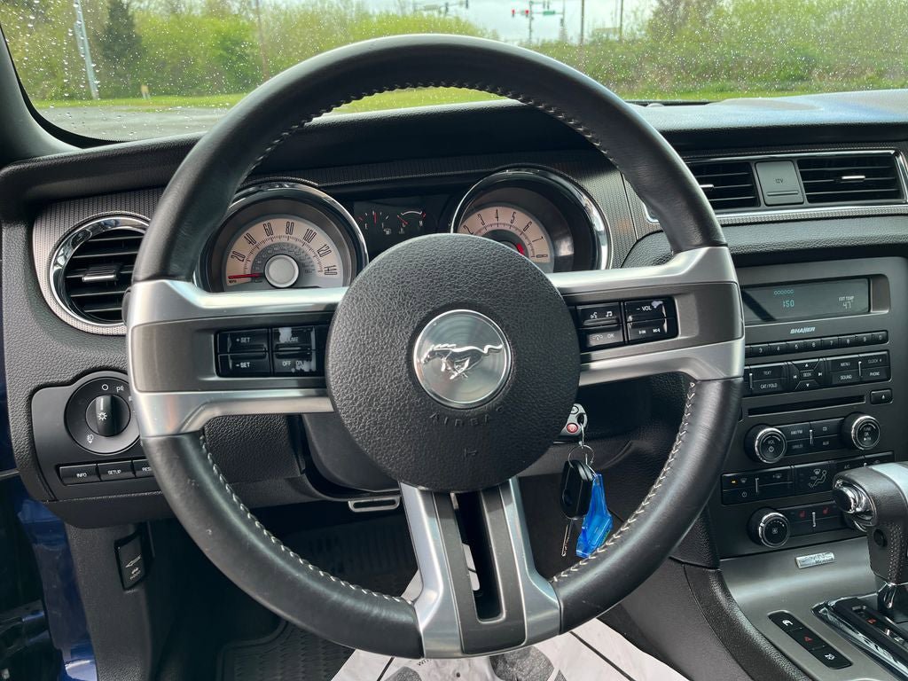 Used 2010 Ford Mustang GT image 16