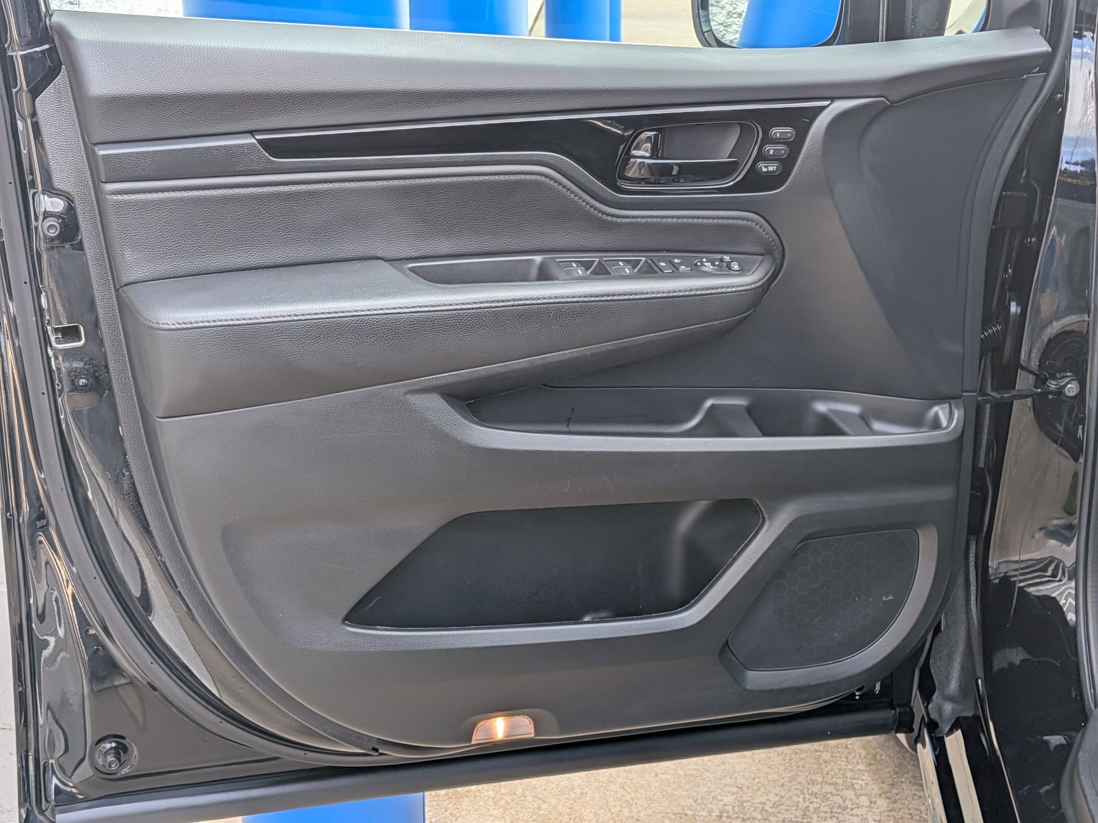Certified 2023 Honda Odyssey Elite image 12