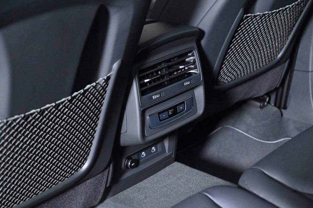Used 2025 Audi Q7 3.0T Premium Plus image 18