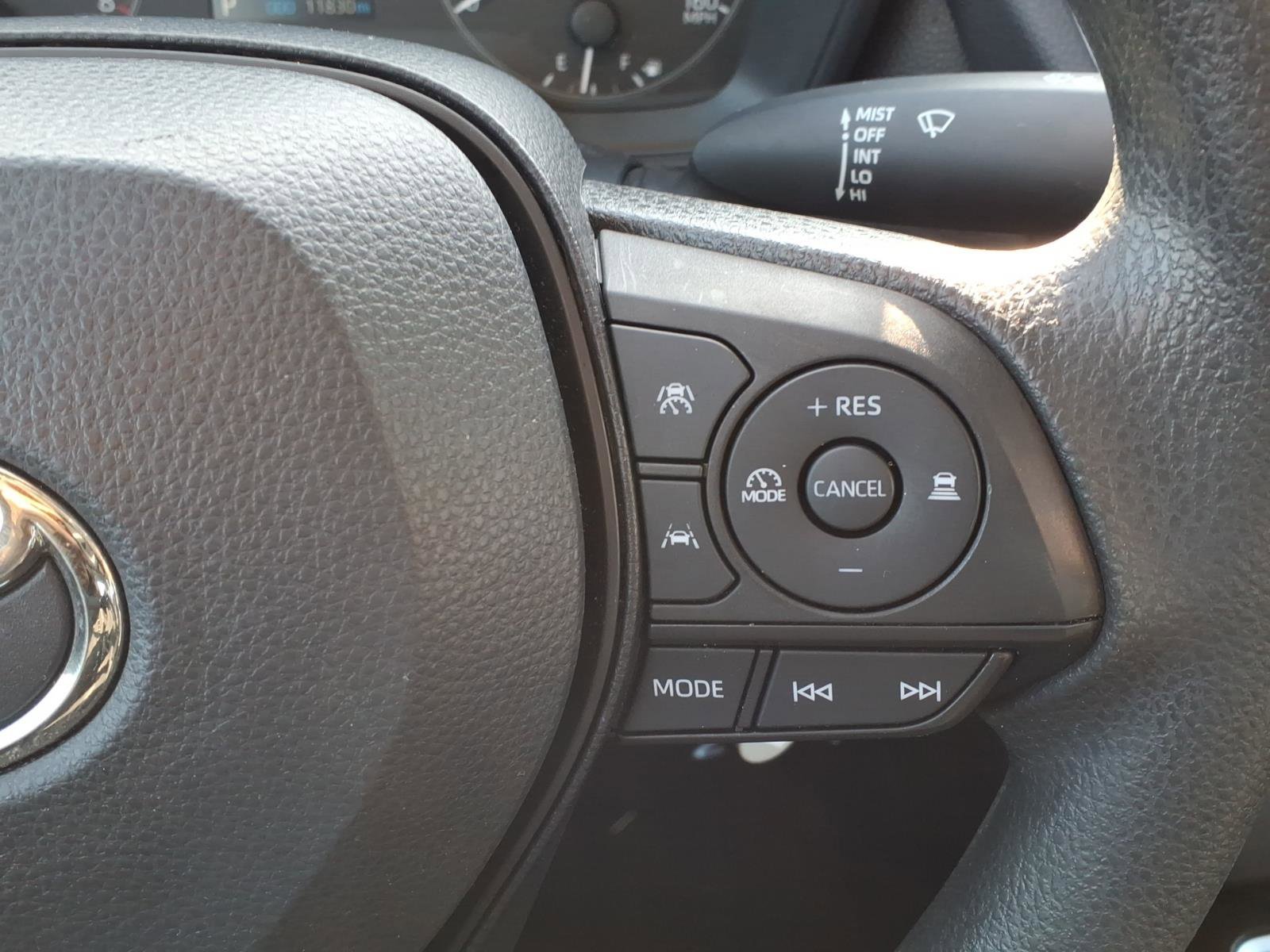 Certified 2023 Toyota Corolla LE image 14