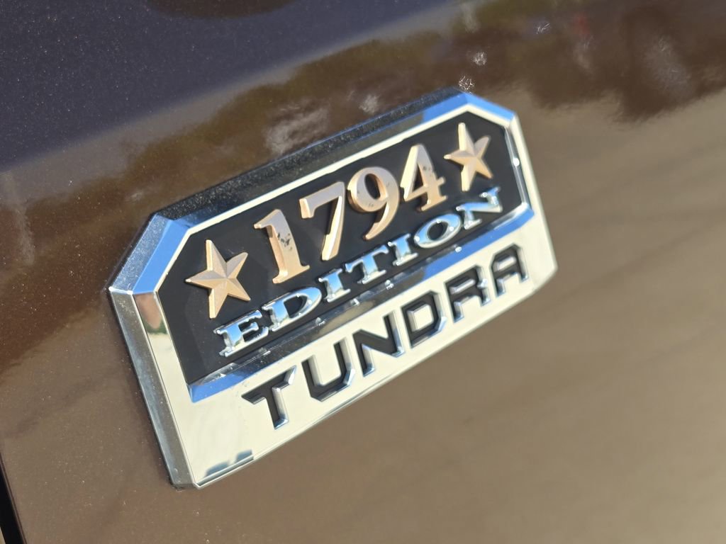 Used 2017 Toyota Tundra 1794 Edition image 12