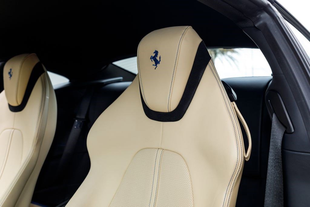 Used 2023 Ferrari Roma RWD image 20