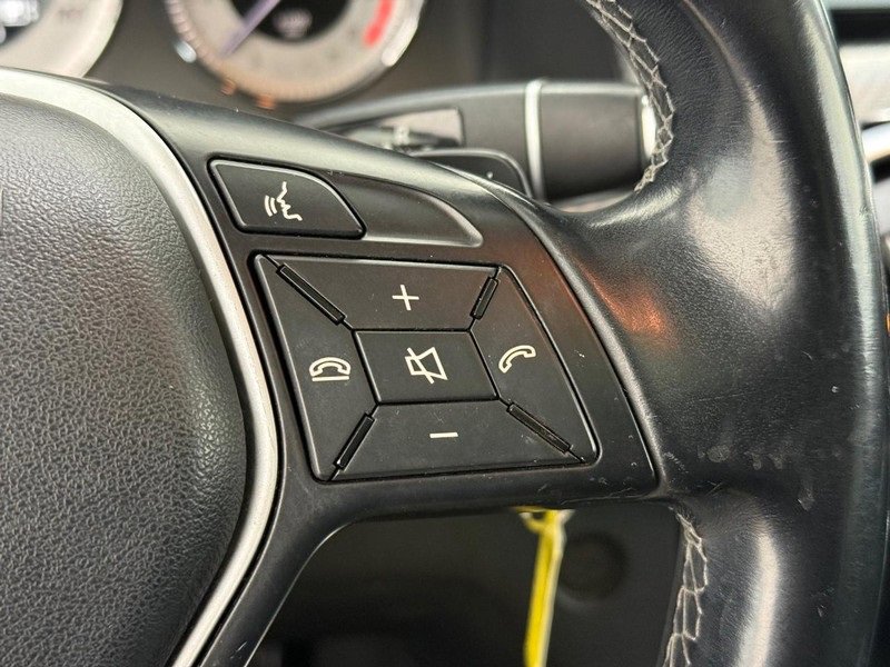 Used 2014 Mercedes-Benz GLK 350 4MATIC image 14