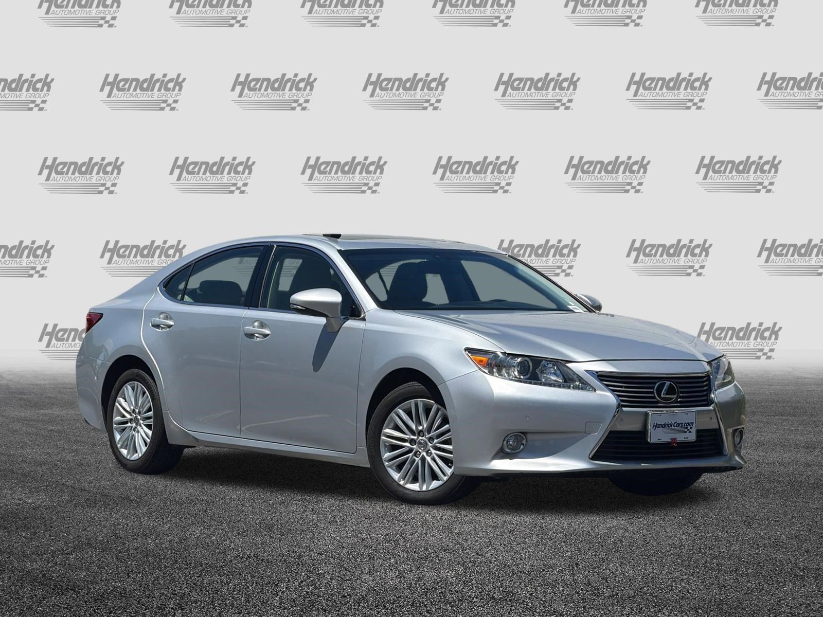 Used 2013 Lexus ES 350 w/ Premium Pkg FWD image 2