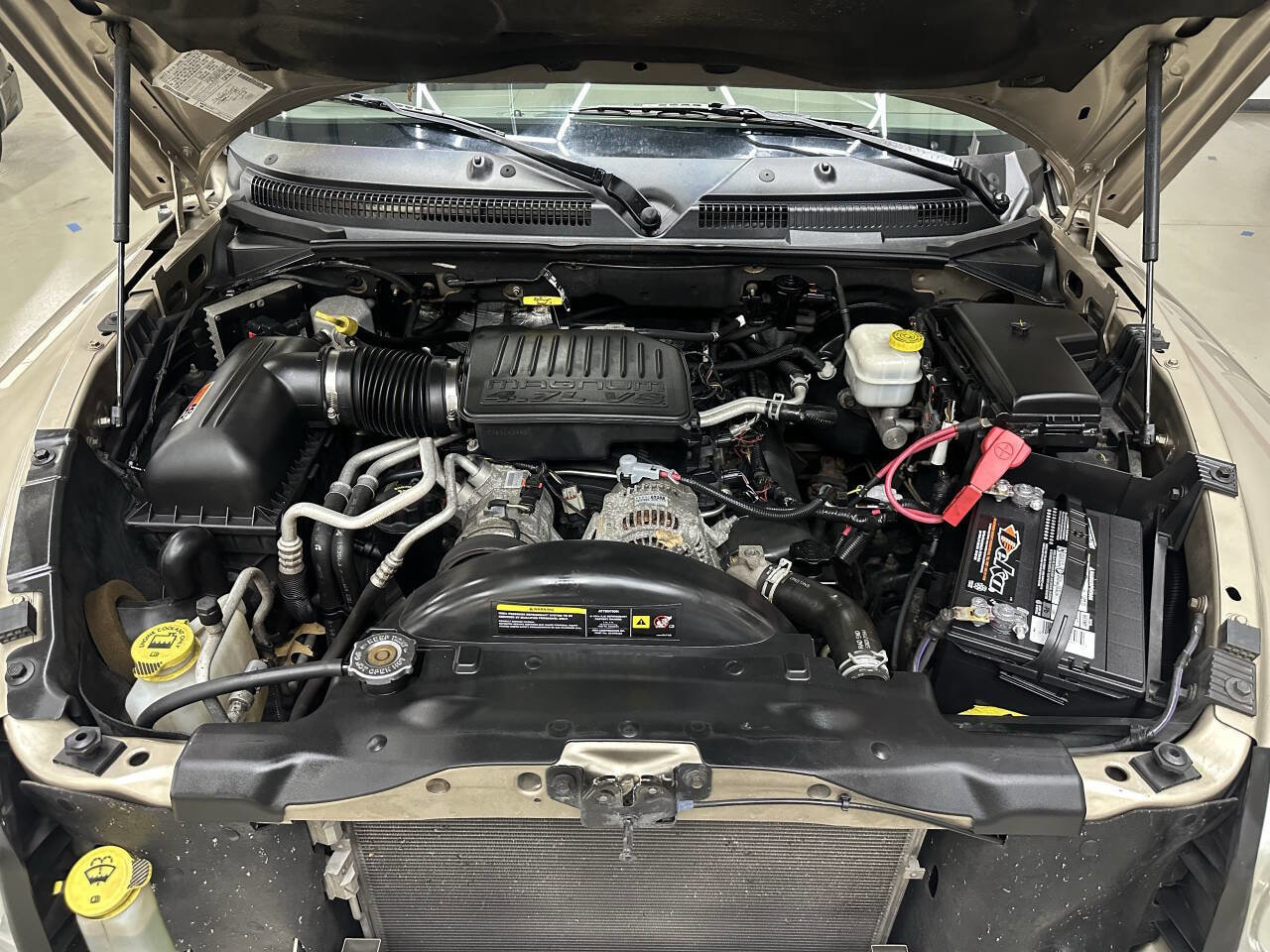 Used 2005 Dodge Dakota Laramie image 7