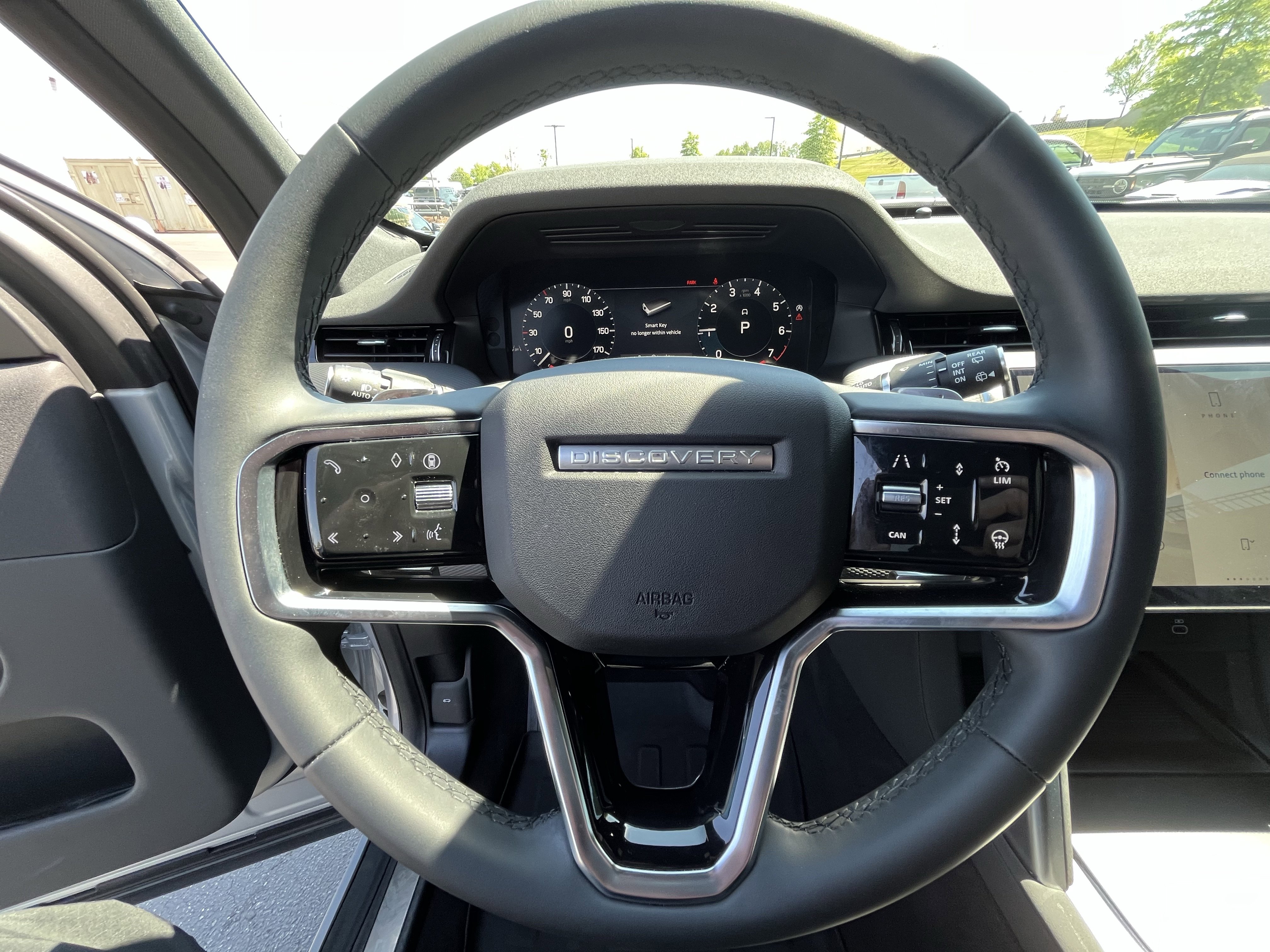 Certified 2025 Land Rover Discovery Sport Dynamic SE image 18