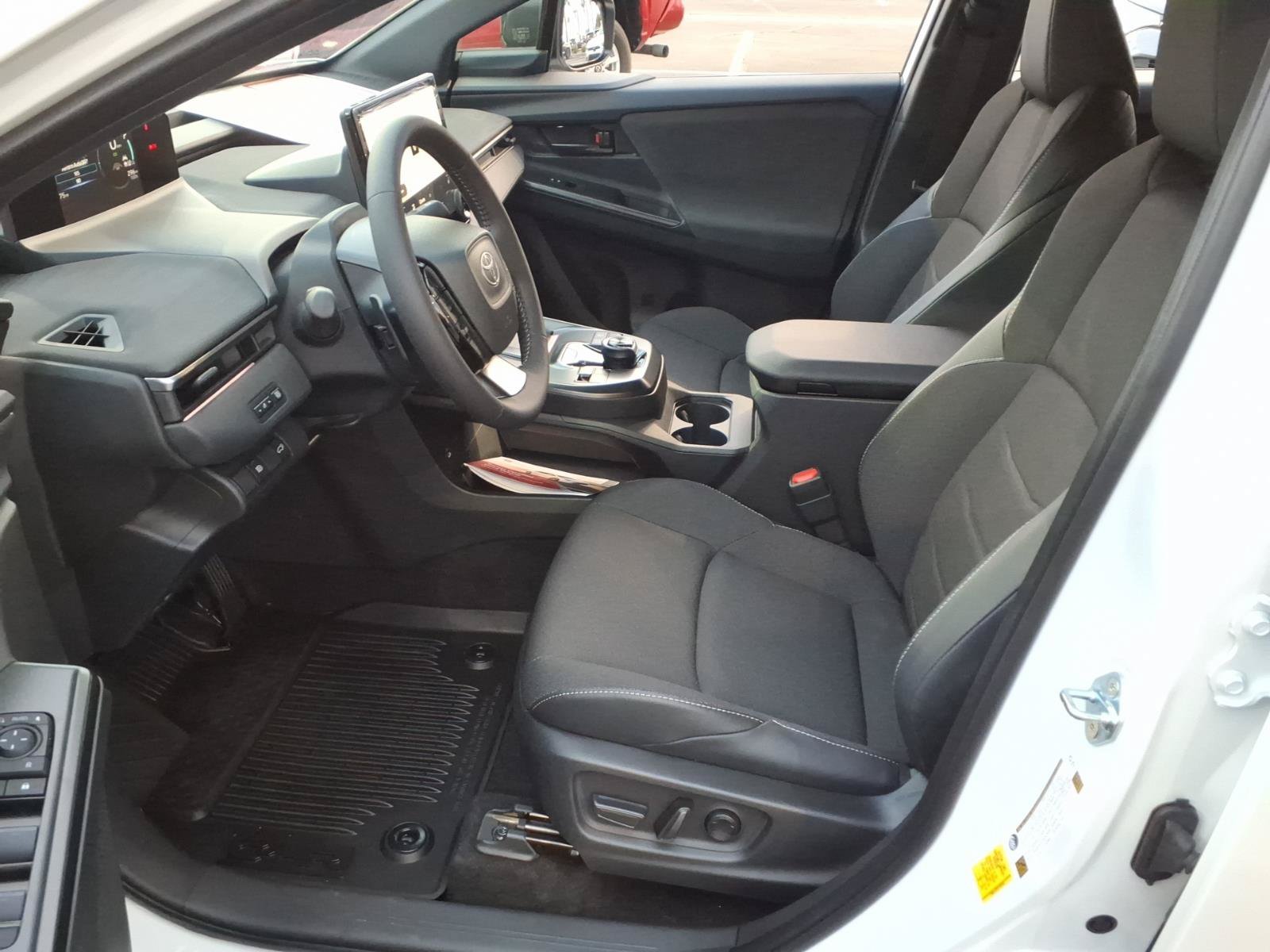 Certified 2026 Toyota C-HR AWD/4WD image 15