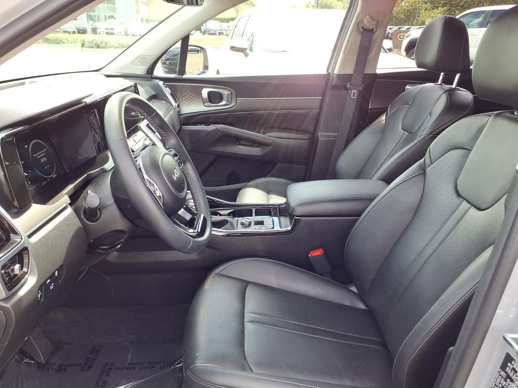 Certified 2023 Kia Sorento SX image 8
