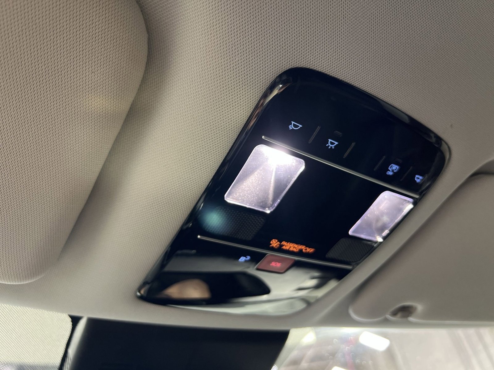 Used 2024 Hyundai Santa Fe SEL image 35