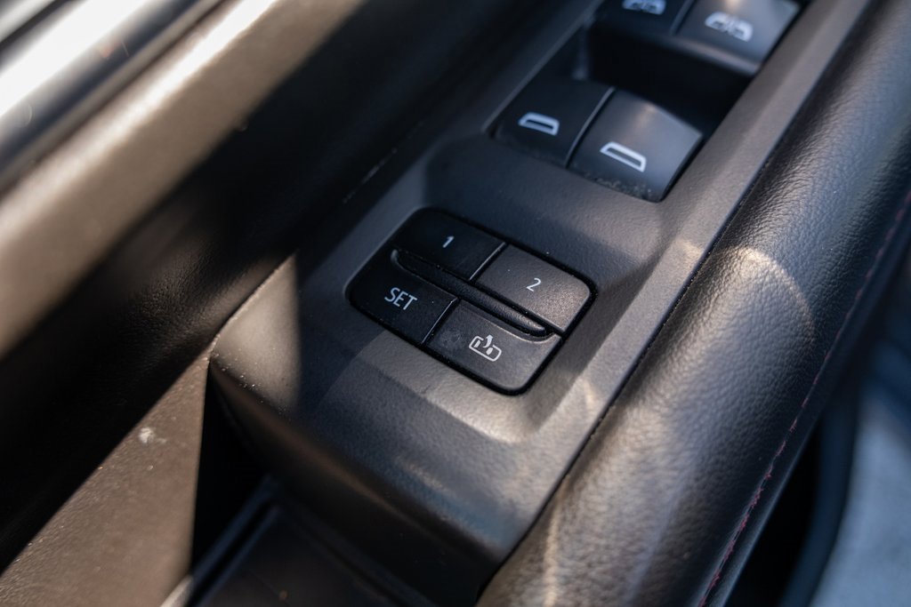 Used 2023 Chevrolet Tahoe RST image 12