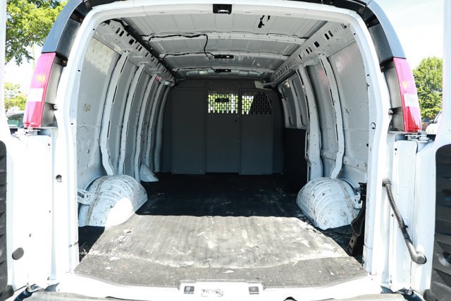 Used 2021 Chevrolet Express 2500 w/ Driver Convenience Package RWD image 9