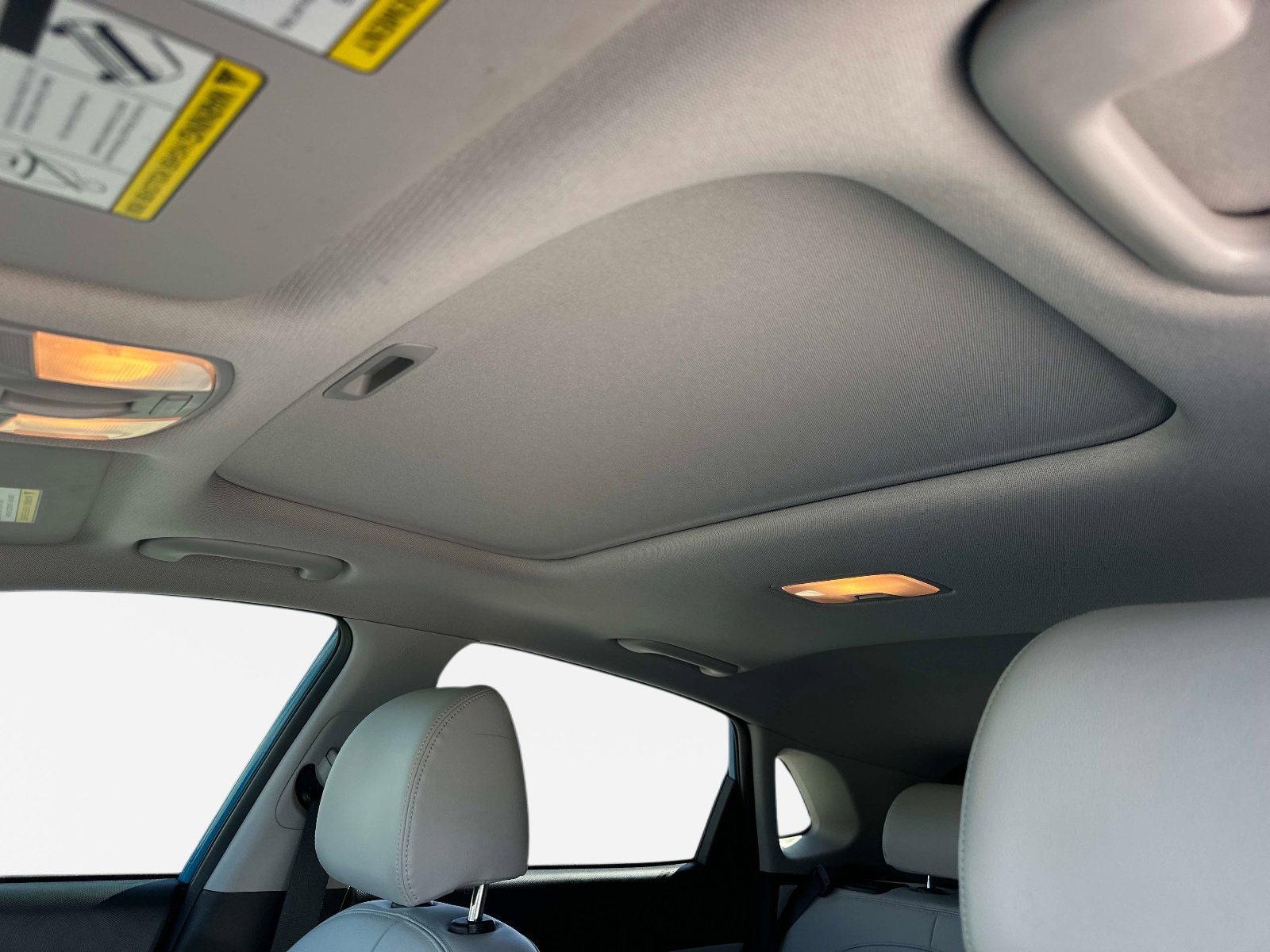 Used 2022 Hyundai Kona Limited image 22