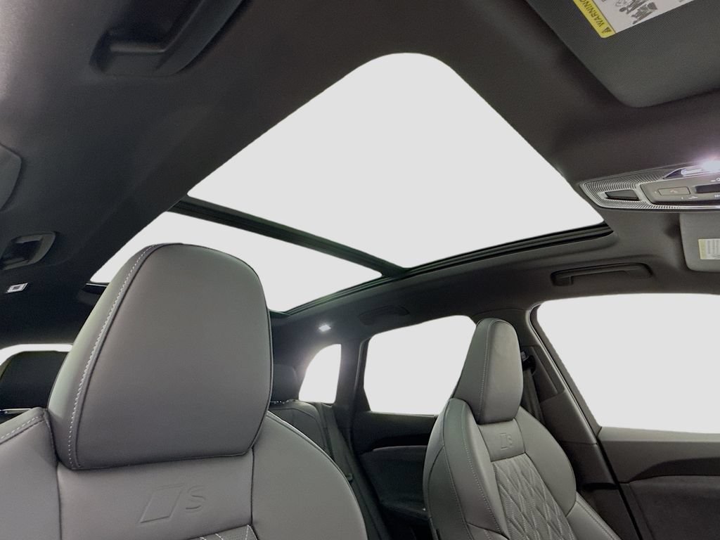 Certified 2025 Audi SQ5 Prestige AWD/4WD image 17