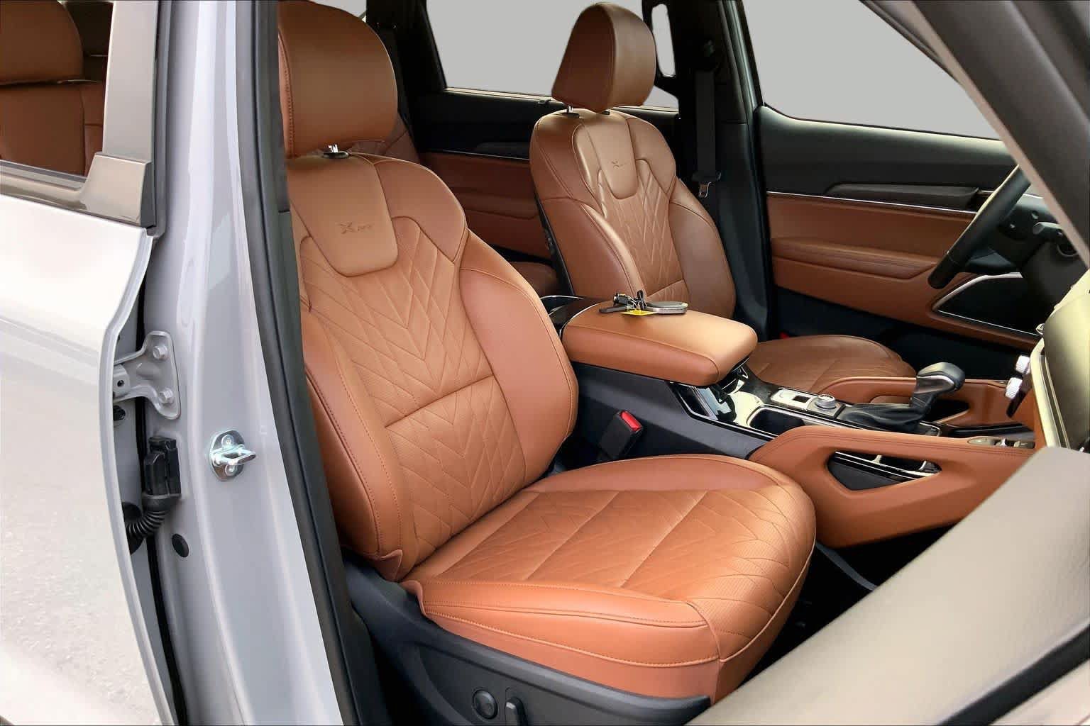 Used 2025 Kia Telluride SX Prestige X-Pro AWD/4WD image 9