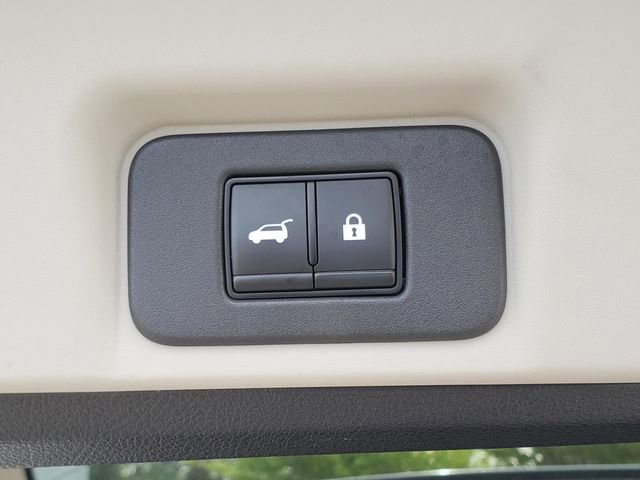 Certified 2023 Nissan Ariya FWD image 12
