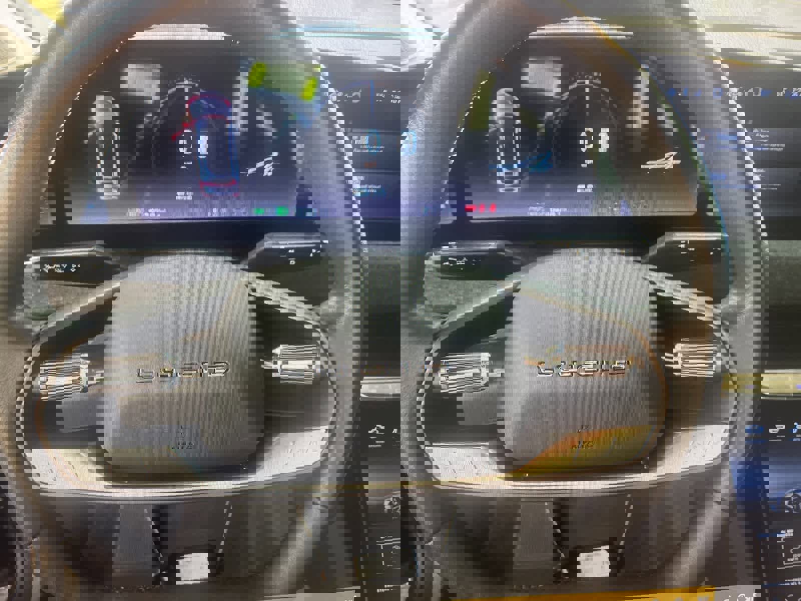 Used 2024 Lucid Air Pure image 9