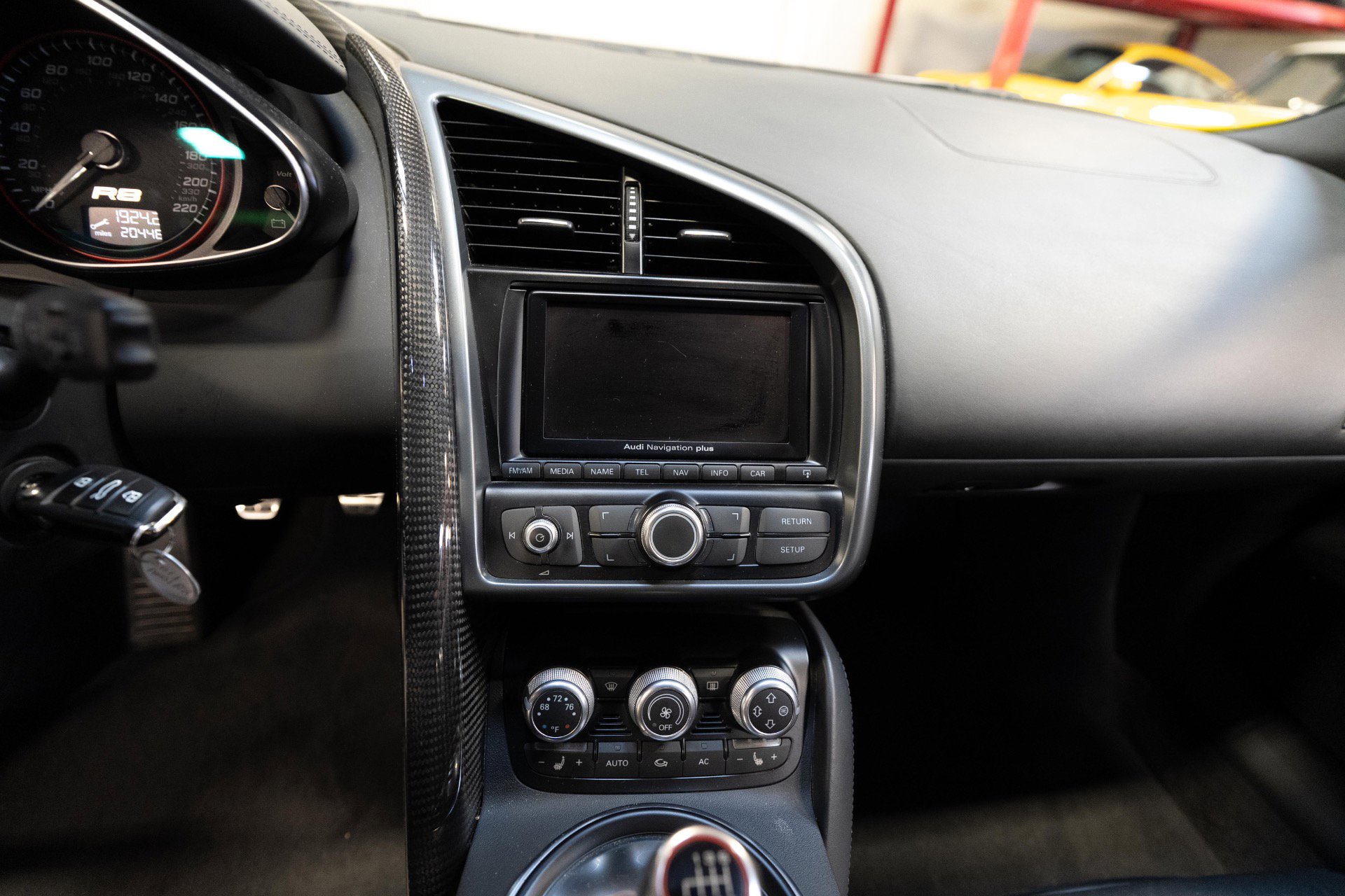 Used 2011 Audi R8 V10 image 85