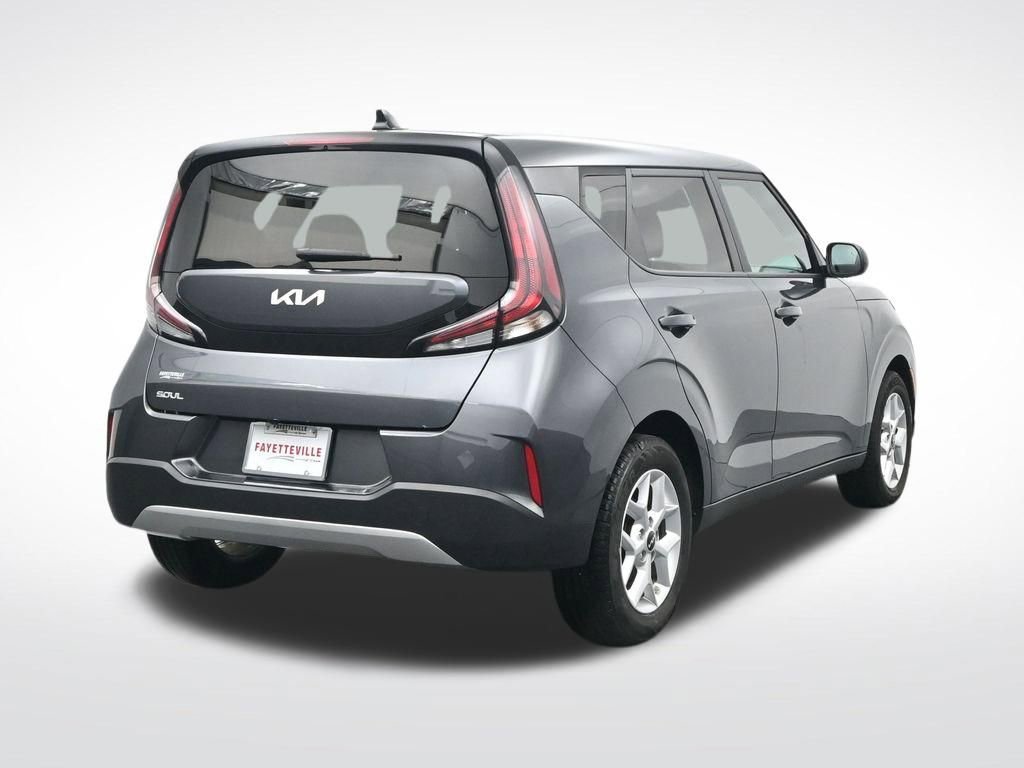 Used 2024 Kia Soul LX w/ Option Group 015 FWD image 6