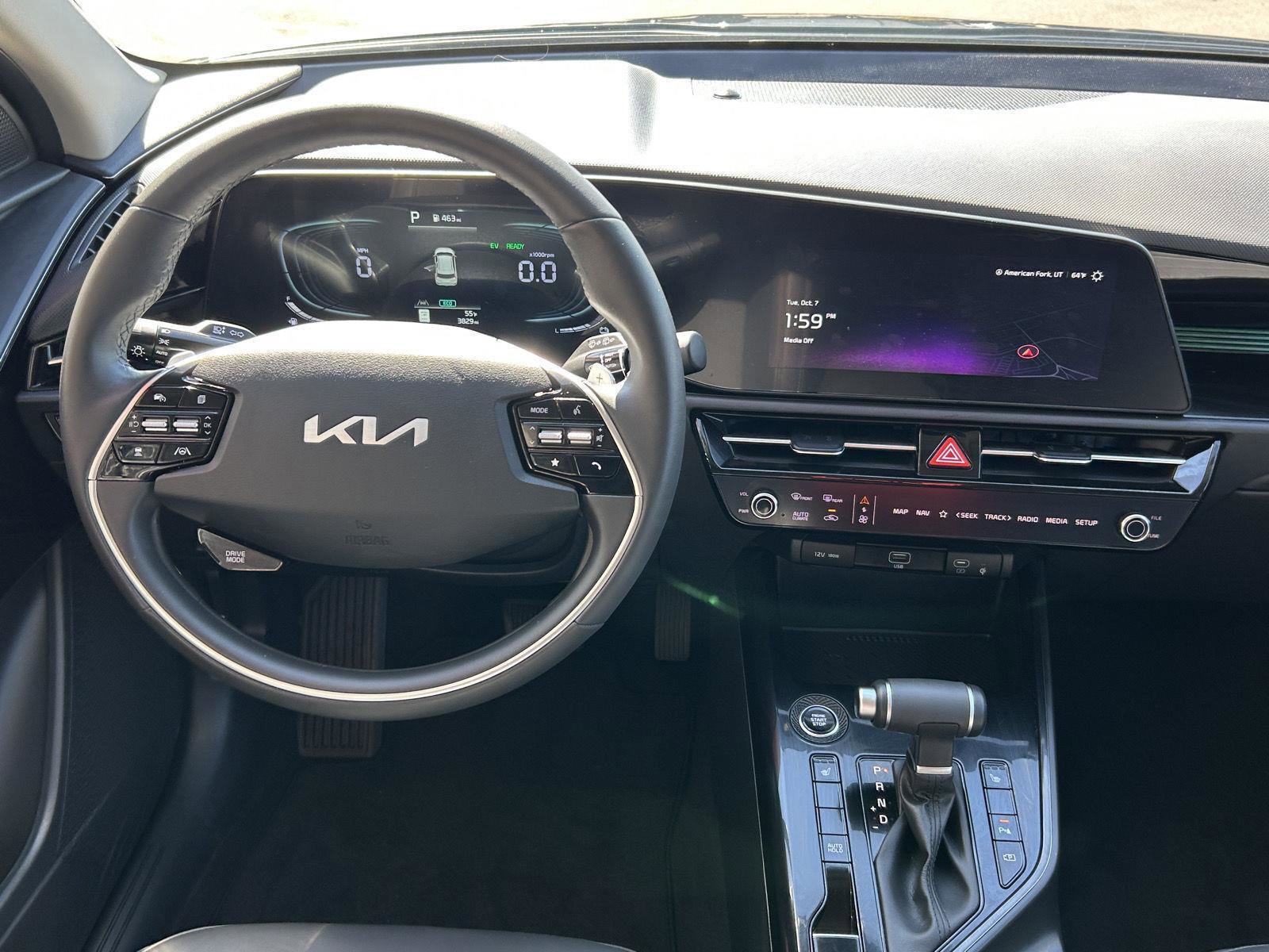 Used 2025 Kia Niro EX image 19