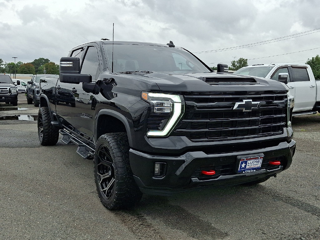 Used 2025 Chevrolet Silverado 2500 LTZ w/ Trail Boss Package AWD/4WD image 2