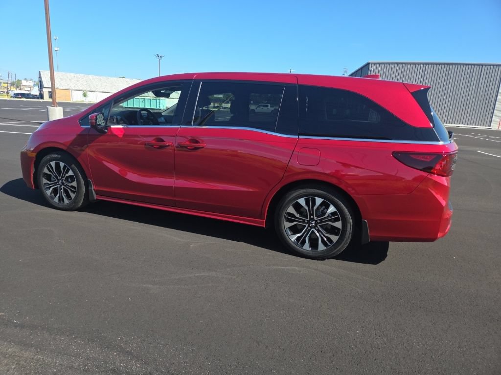 Used 2025 Honda Odyssey Elite image 9