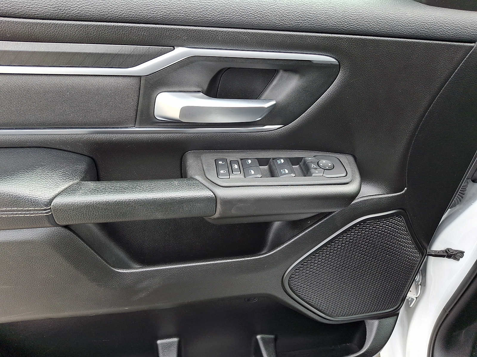 Used 2025 RAM 1500 Big Horn AWD/4WD image 13