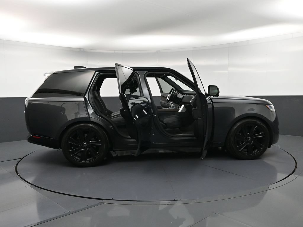 Used 2023 Land Rover Range Rover SE AWD/4WD image 37