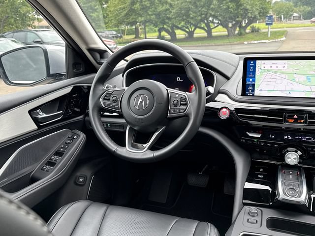 Certified 2026 Acura MDX w/ Technology Package AWD/4WD image 32