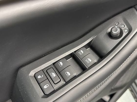 New 2026 Jeep Grand Cherokee Limited AWD/4WD image 18