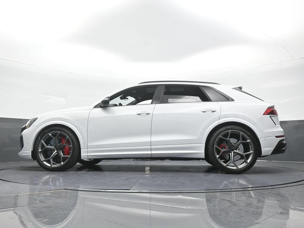 Used 2026 Audi RS Q8 performance AWD/4WD image 76