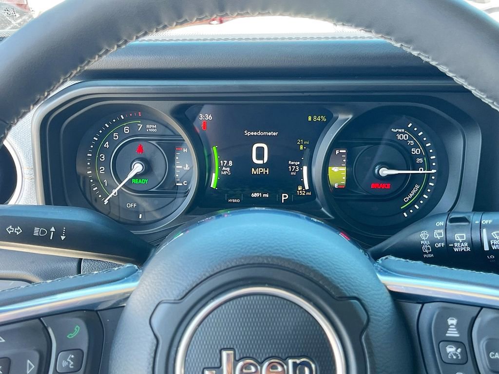 Certified 2025 Jeep Wrangler Unlimited Sahara w/ Safety Group image 12