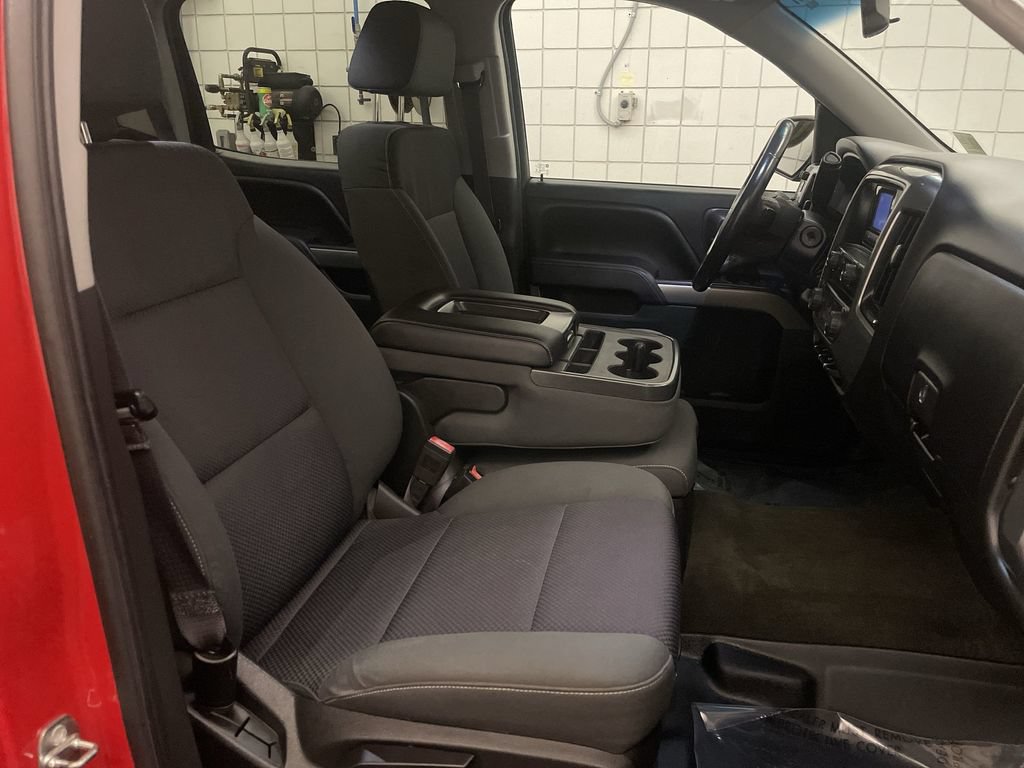 Used 2015 Chevrolet Silverado 1500 LT AWD/4WD image 17
