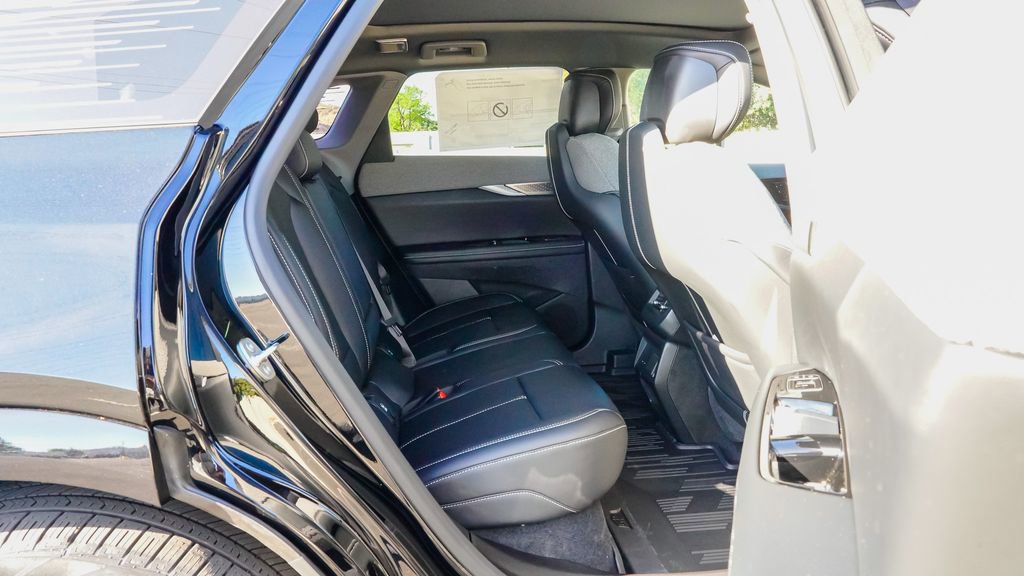 New 2026 Cadillac Optiq Sport 1 image 10