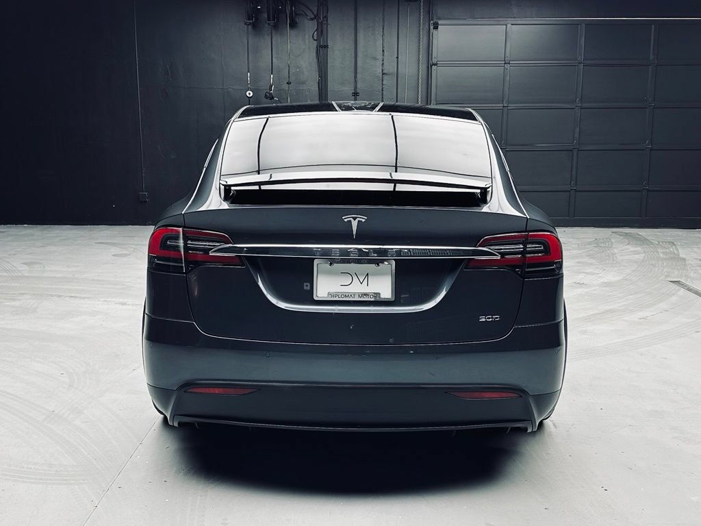 Used 2016 Tesla Model X 90D AWD/4WD image 5