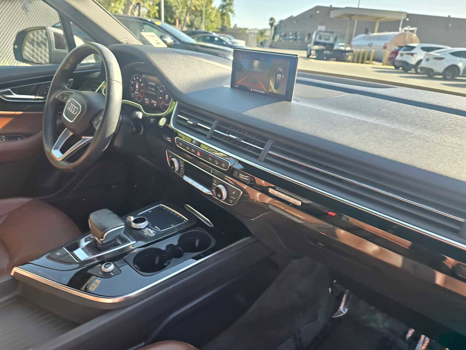 Used 2018 Audi Q7 3.0T Prestige image 12