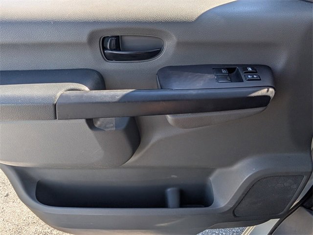 Used 2019 Nissan NV 3500 SV image 21