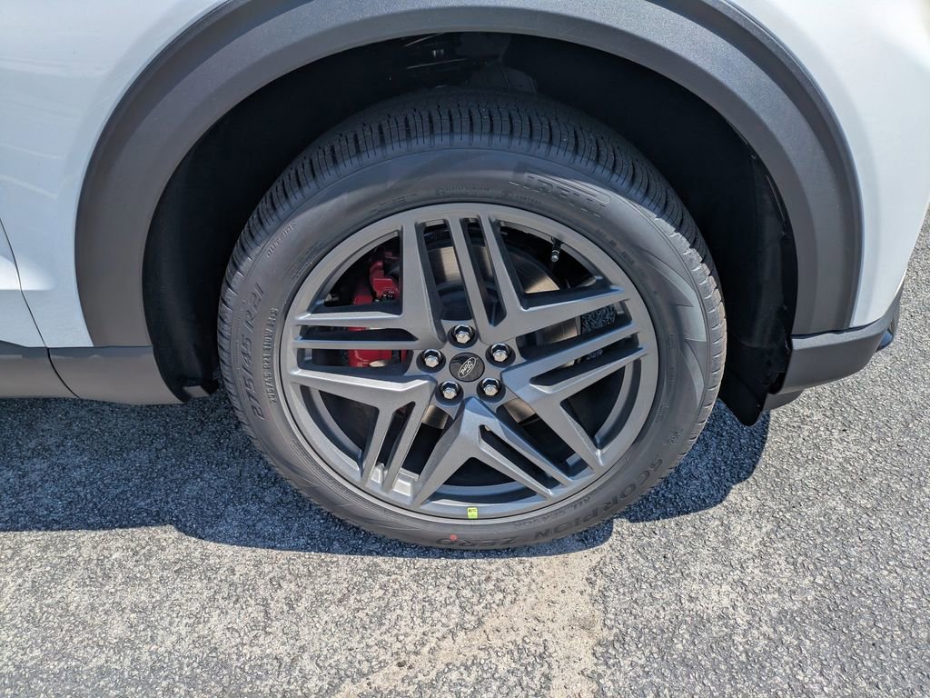 New 2026 Ford Explorer ST-Line image 11