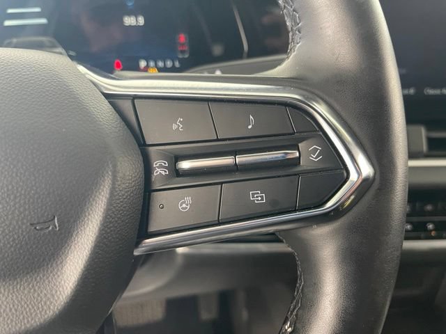 Used 2025 Chevrolet Equinox LT FWD image 38