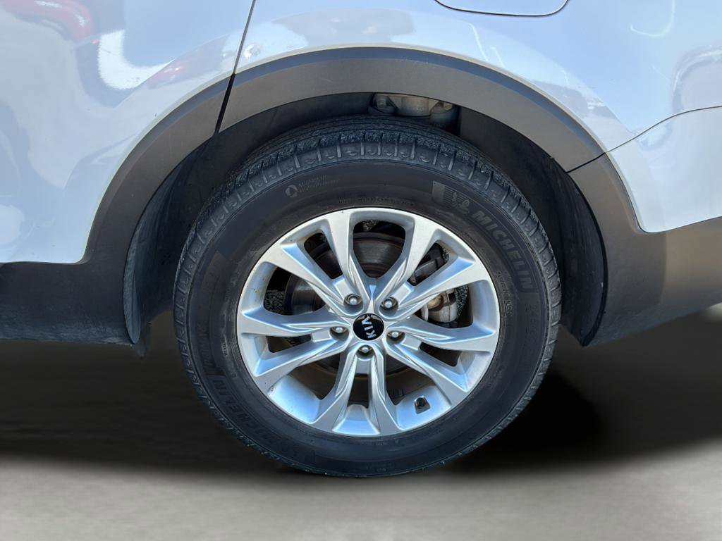 Used 2021 Kia Telluride LX AWD/4WD image 40