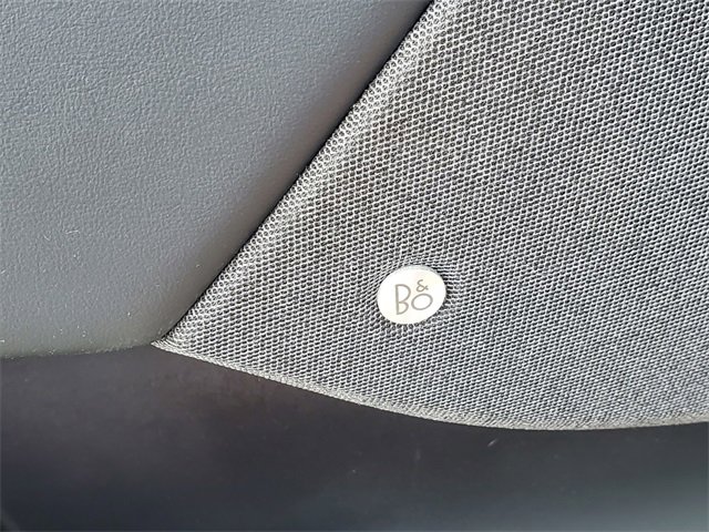 Used 2021 Ford Mustang Mach-E Premium image 12