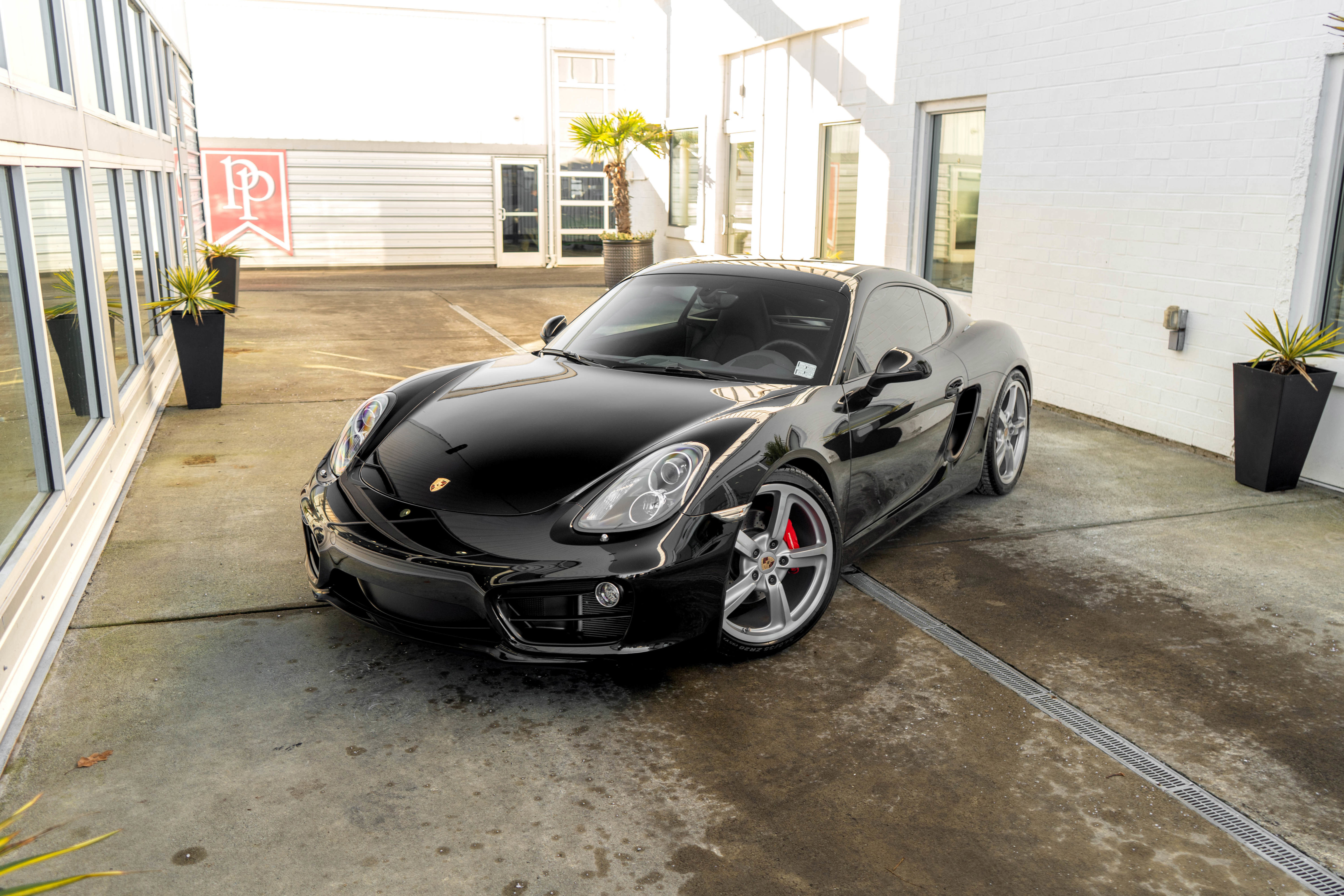 Used 2014 Porsche Cayman S image 3