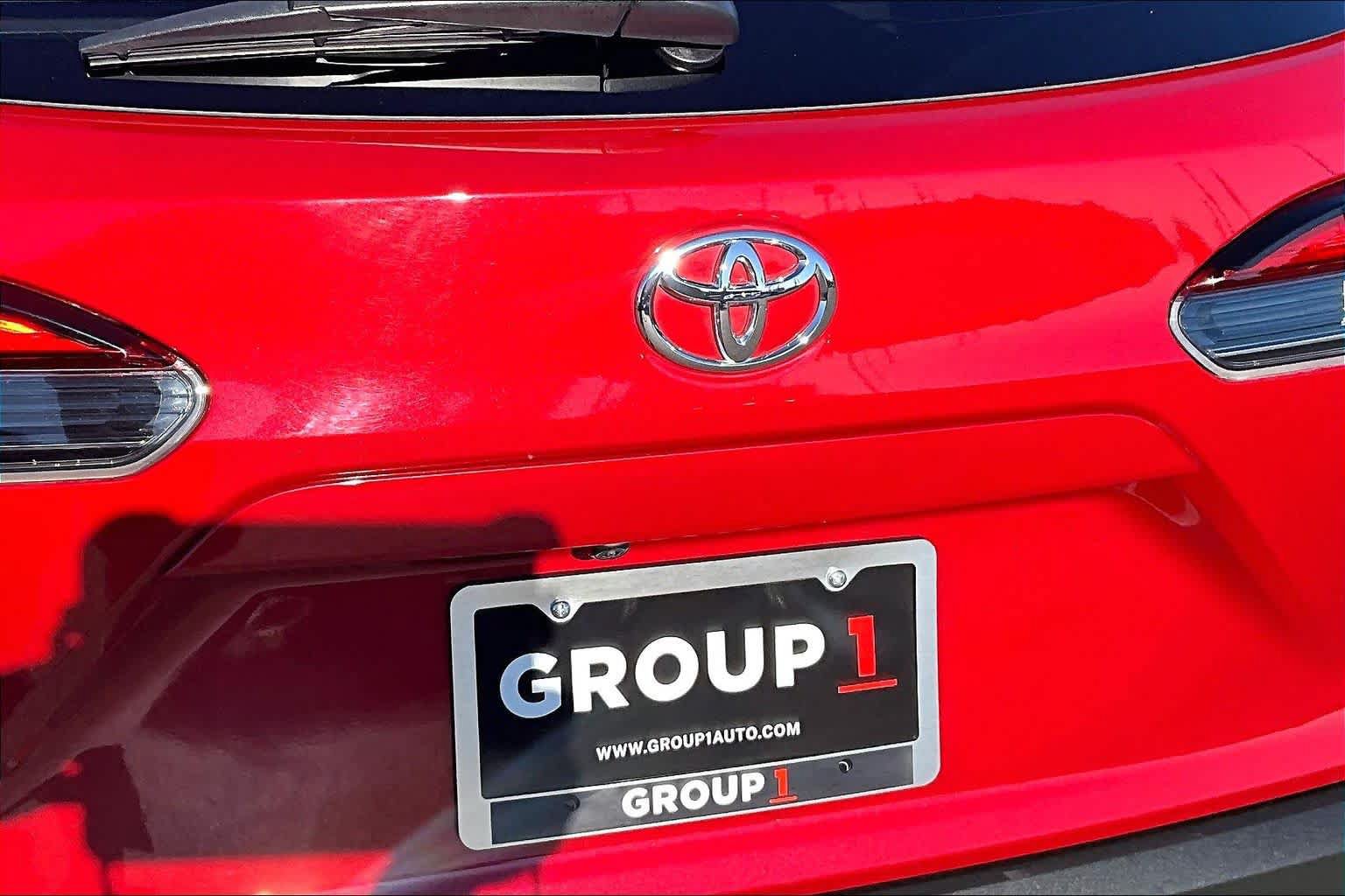 Certified 2022 Toyota Corolla Cross XLE w/ Convenience Package FWD image 30