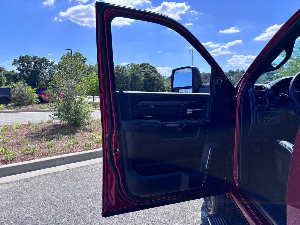 New 2026 RAM 3500 Limited AWD/4WD image 58