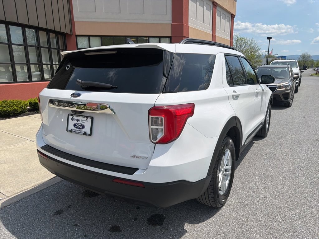Used 2022 Ford Explorer XLT AWD/4WD image 7