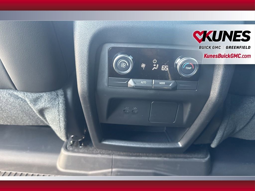 New 2026 Buick Enclave Sport Touring w/ LPO, Floor Liner Package image 32