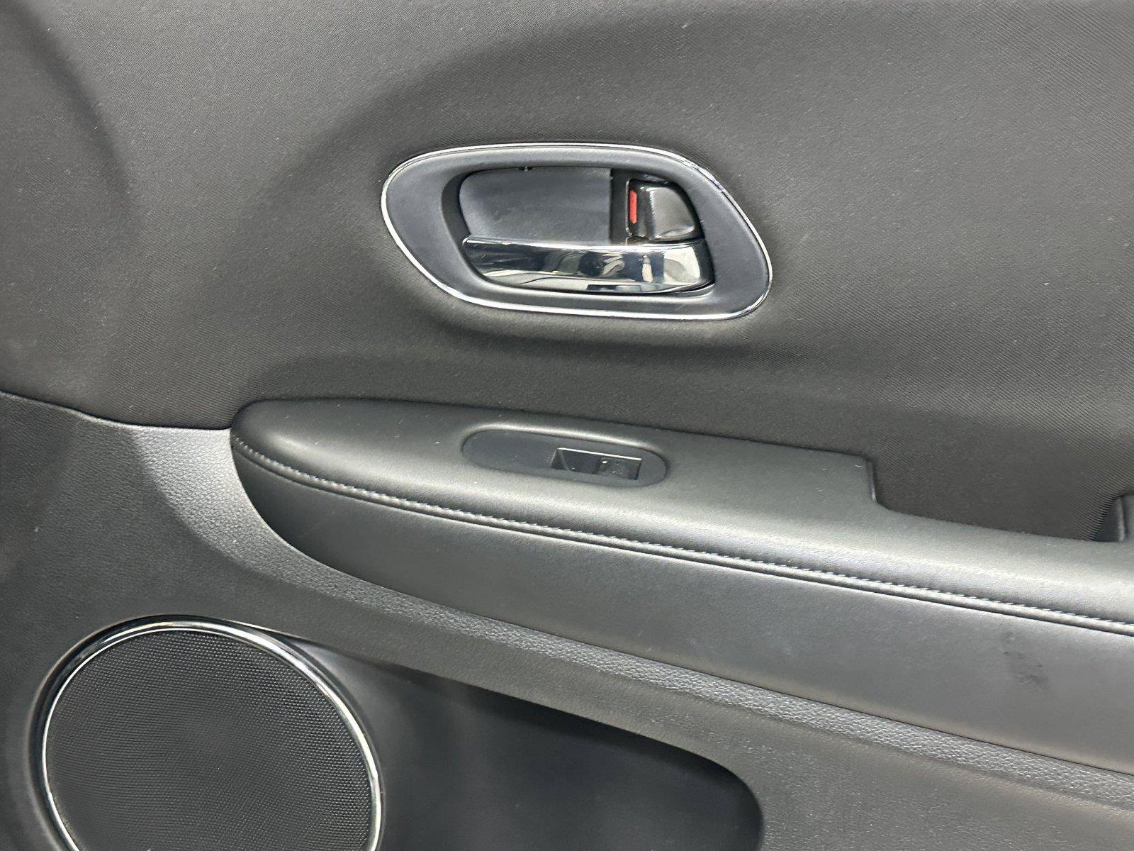 Certified 2018 Honda HR-V EX image 37