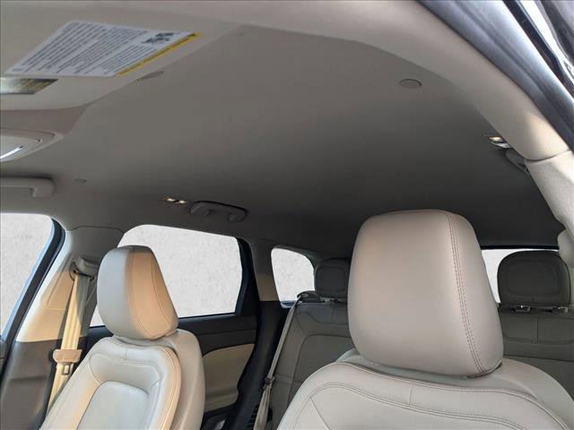 Used 2023 Lincoln Corsair Reserve image 19